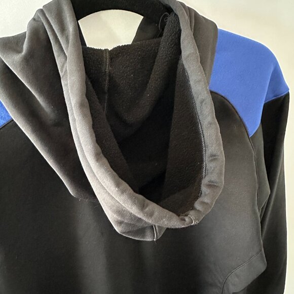 Under Armour Men's Large Black & Blue Hoodie - Picture 9 of 13